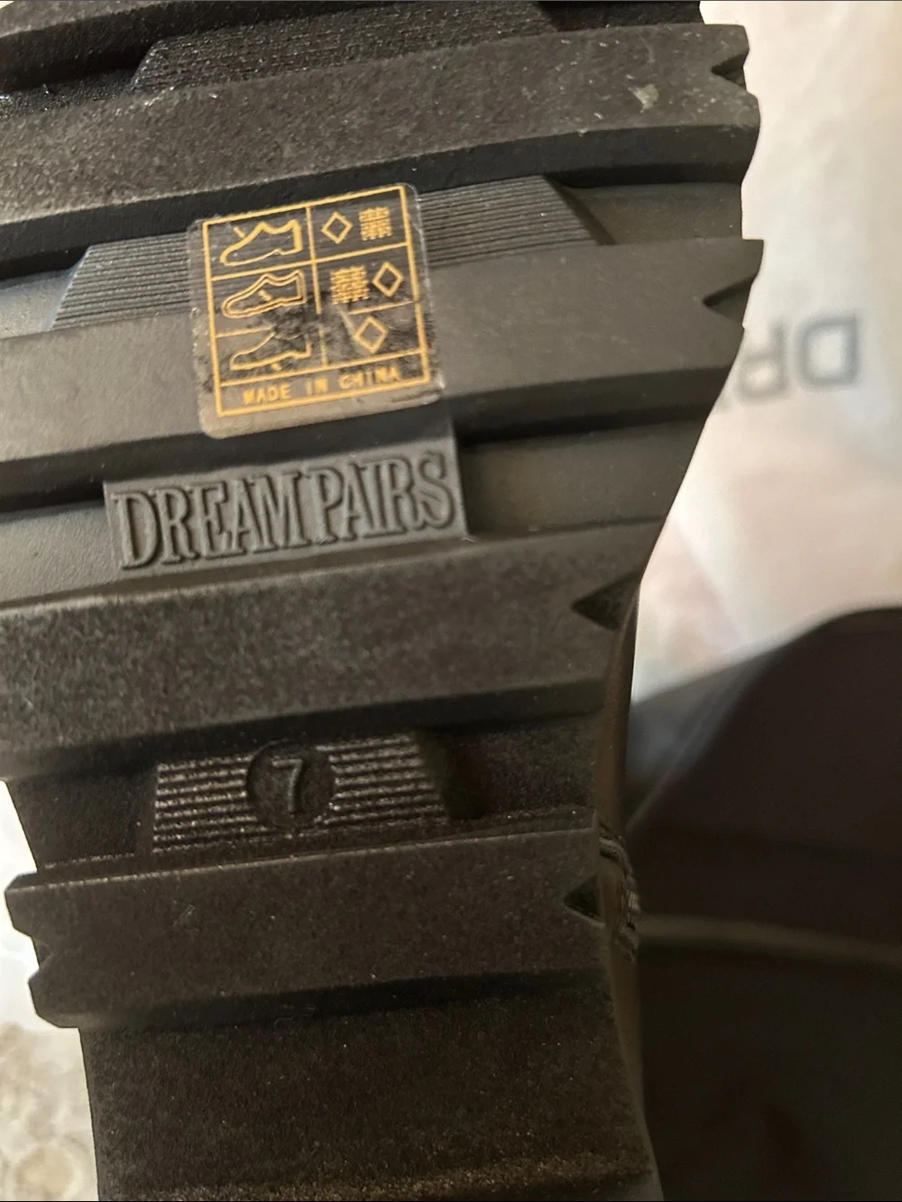 Dream Pairs Black Knee High Chunky Lug Sole Boots